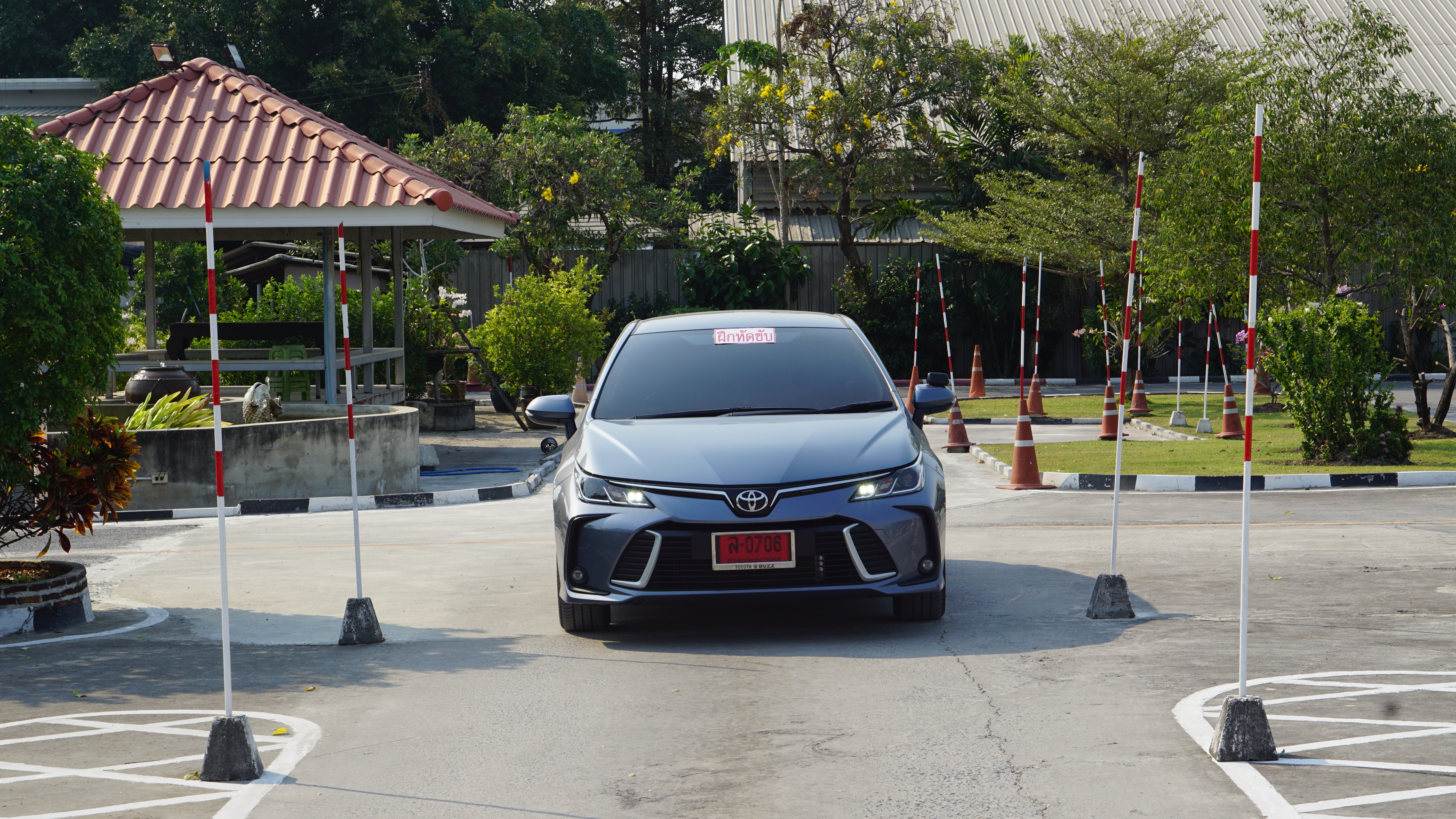 SUKHUMVIT DRIVING SCHOOL